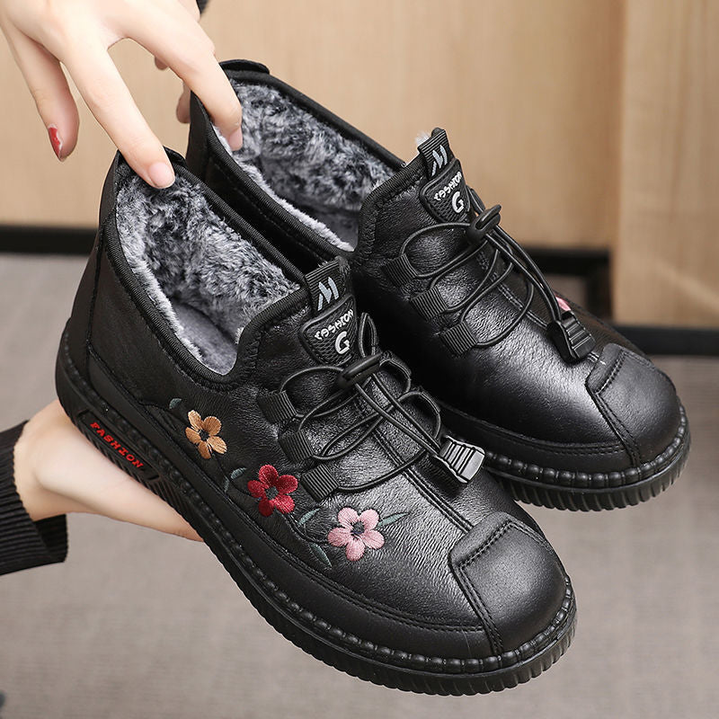 Canoo Floral – Winter Shoes for Warmth, Comfort & Style ❄🌸
